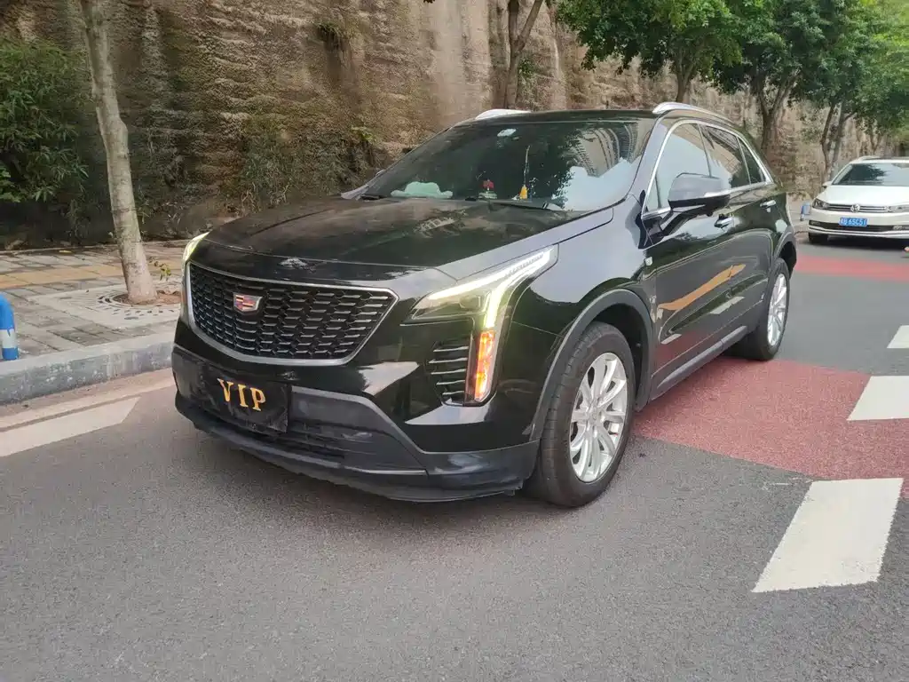 Cadillac XT4