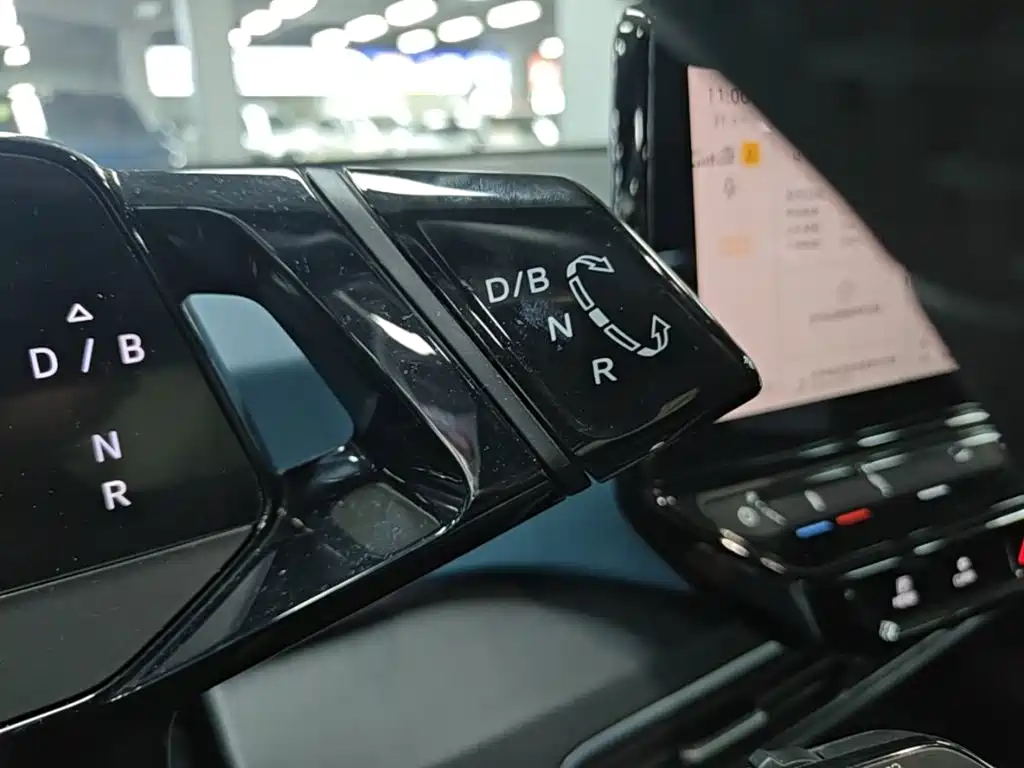Volkswagen ID.3 — миниатюра 14