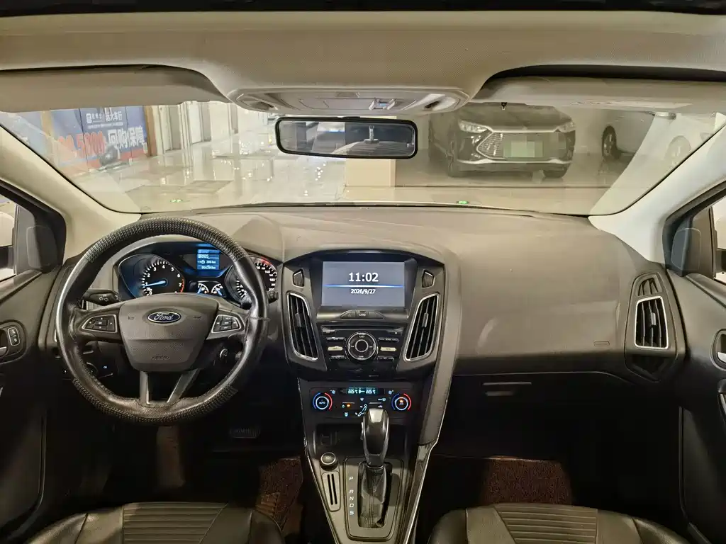 Ford Focus — миниатюра 10