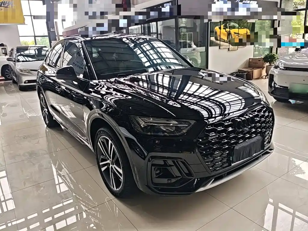 Audi Q5L Sportback — миниатюра 4