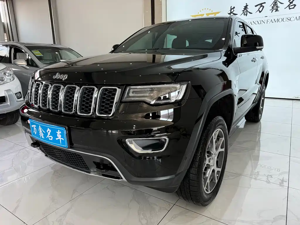 Jeep Grand Cherokee (Import) 2022