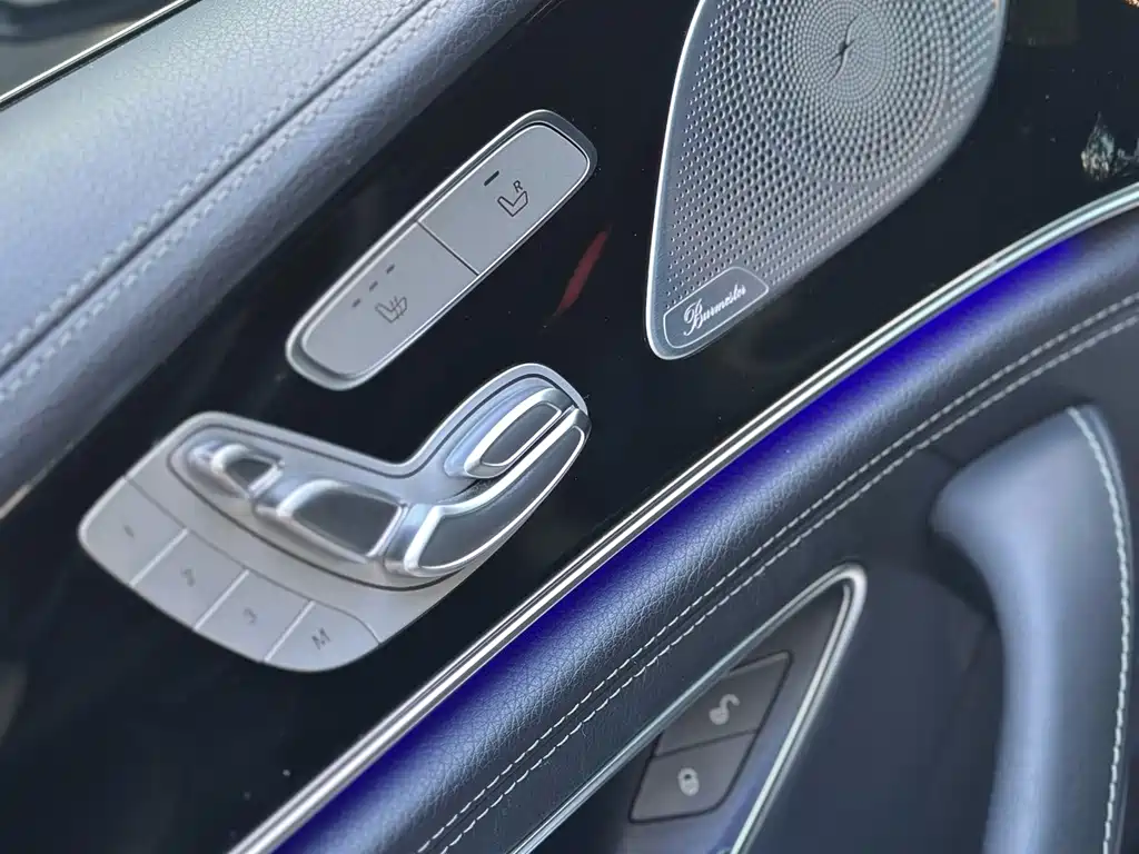 Mercedes-Benz AMG GT — миниатюра 9