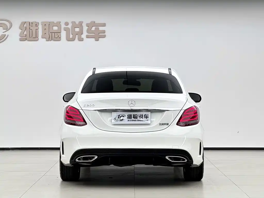 Mercedes-Benz C-Class — миниатюра 3