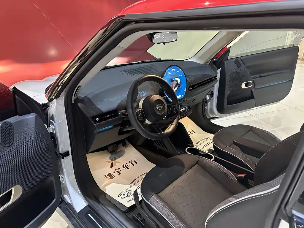 MINI ELECTRIC  COOPER