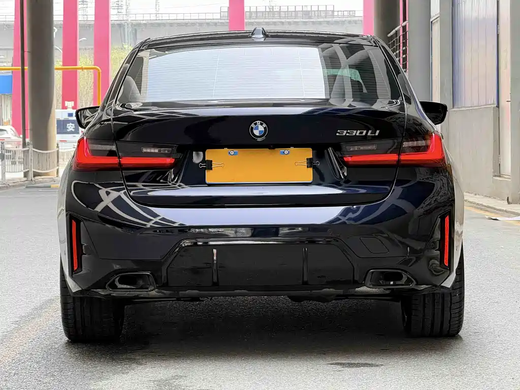 BMW 3 Series 3 2026 330Li M Sport