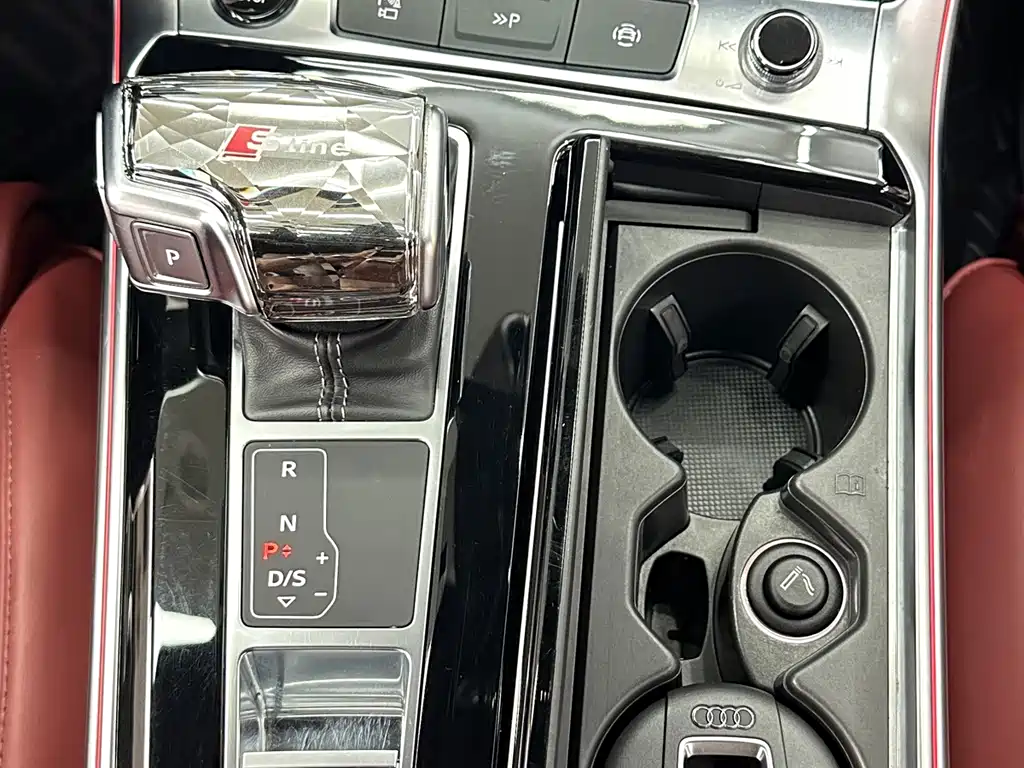 Audi A7L — миниатюра 15