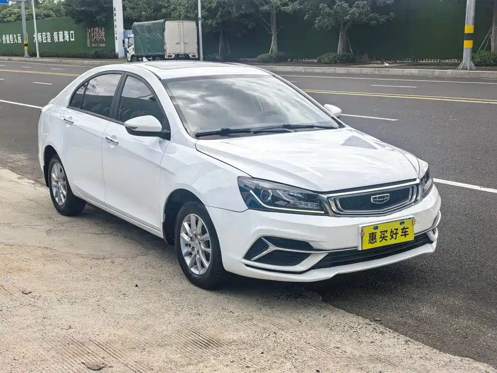 Geely Emgrand - фото 3