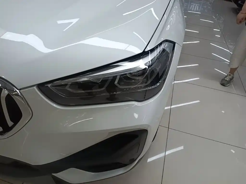 BMW X1 — миниатюра 24