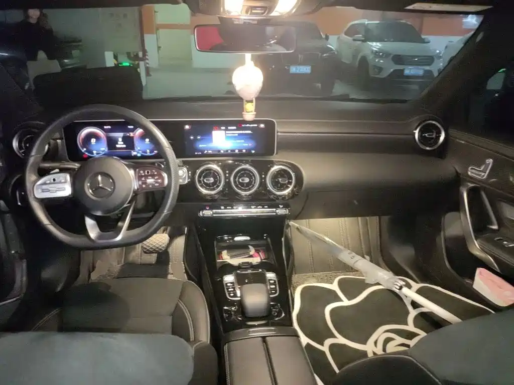 Mercedes-Benz A-Class — миниатюра 5