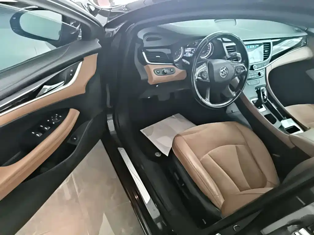 Buick LaCrosse — миниатюра 16