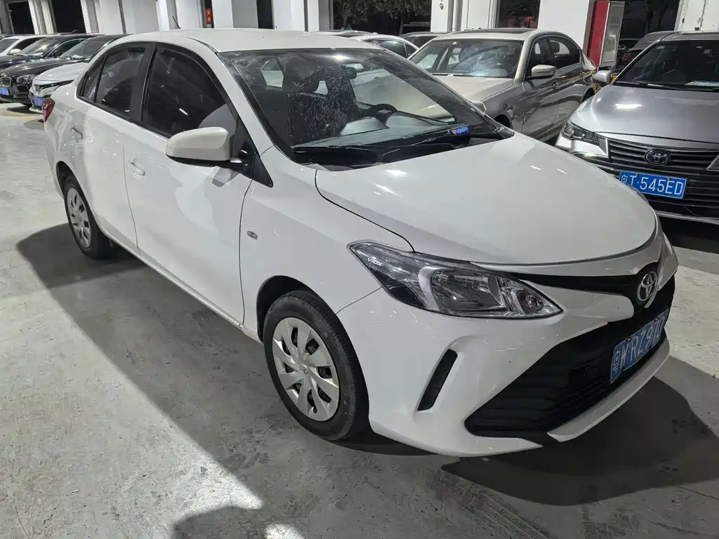 TOYOTA VIOS