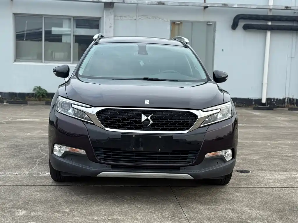 DS 6 2014 1.6T Luxury THP160