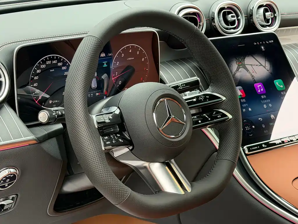 Mercedes-Benz GLC — миниатюра 14