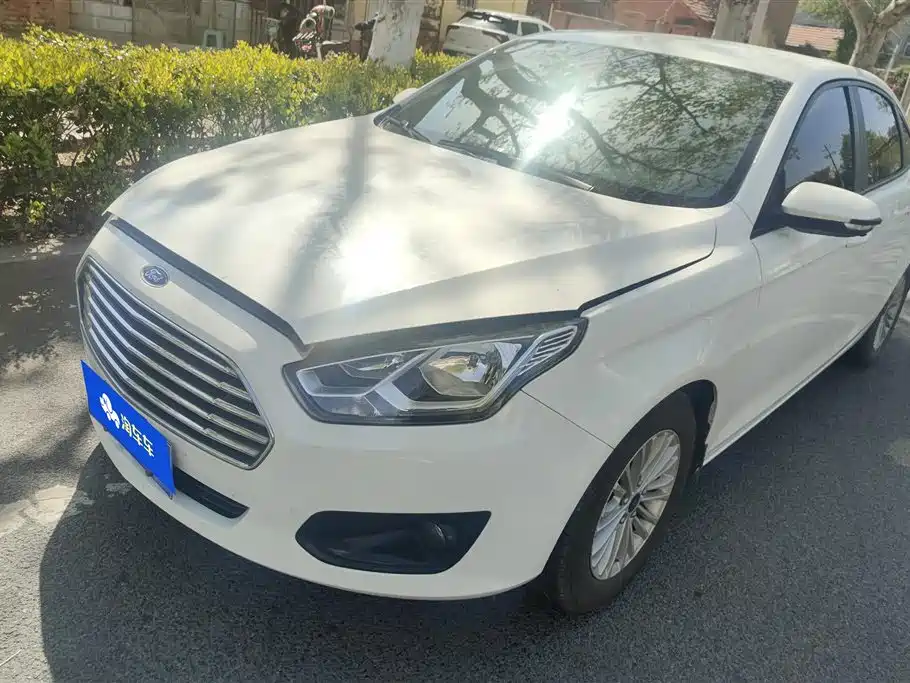 Ford Escort 2017