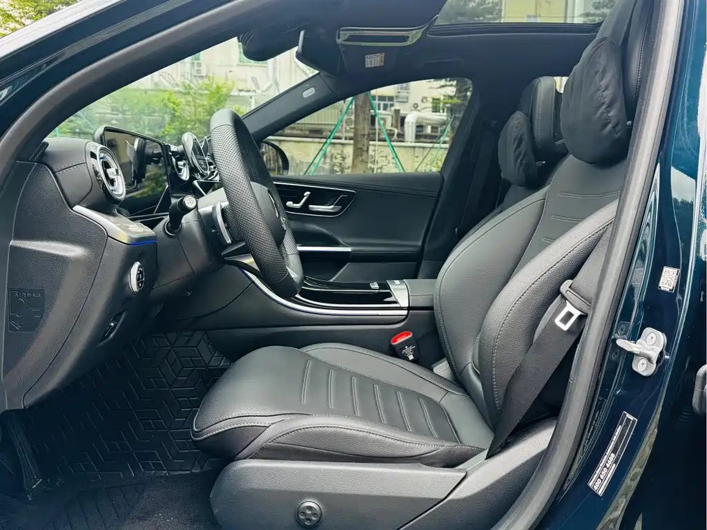 Mercedes-Benz C-Class C 2025 C 260 L Sport