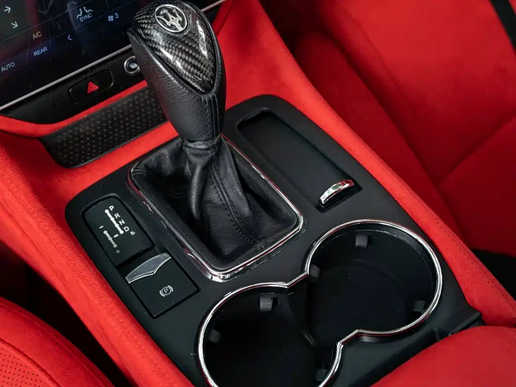 Maserati GranTurismo — миниатюра 14