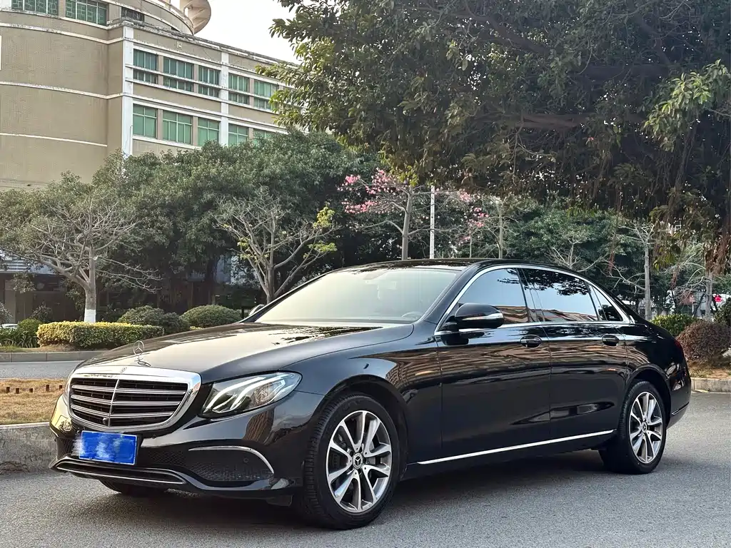 Mercedes-Benz E-Class 2018