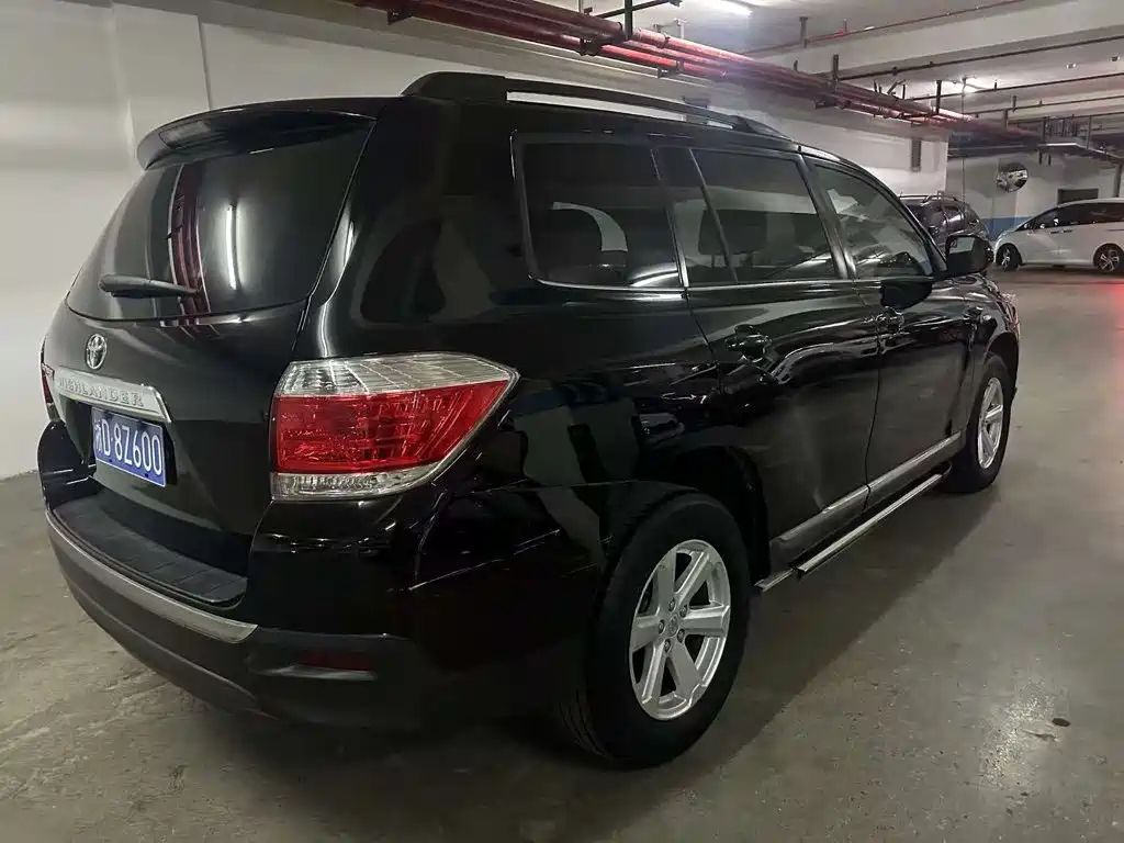 Toyota Highlander — миниатюра 4