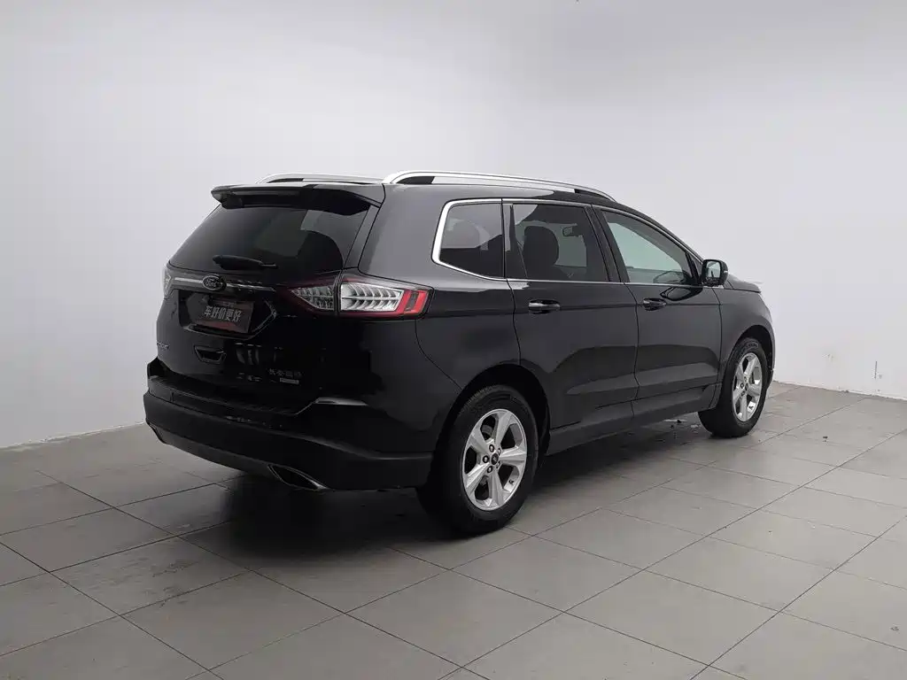 Ford Edge — миниатюра 2