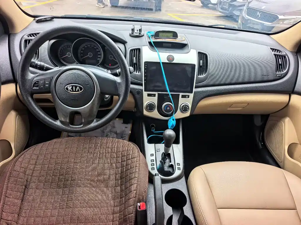Kia Forte — миниатюра 6