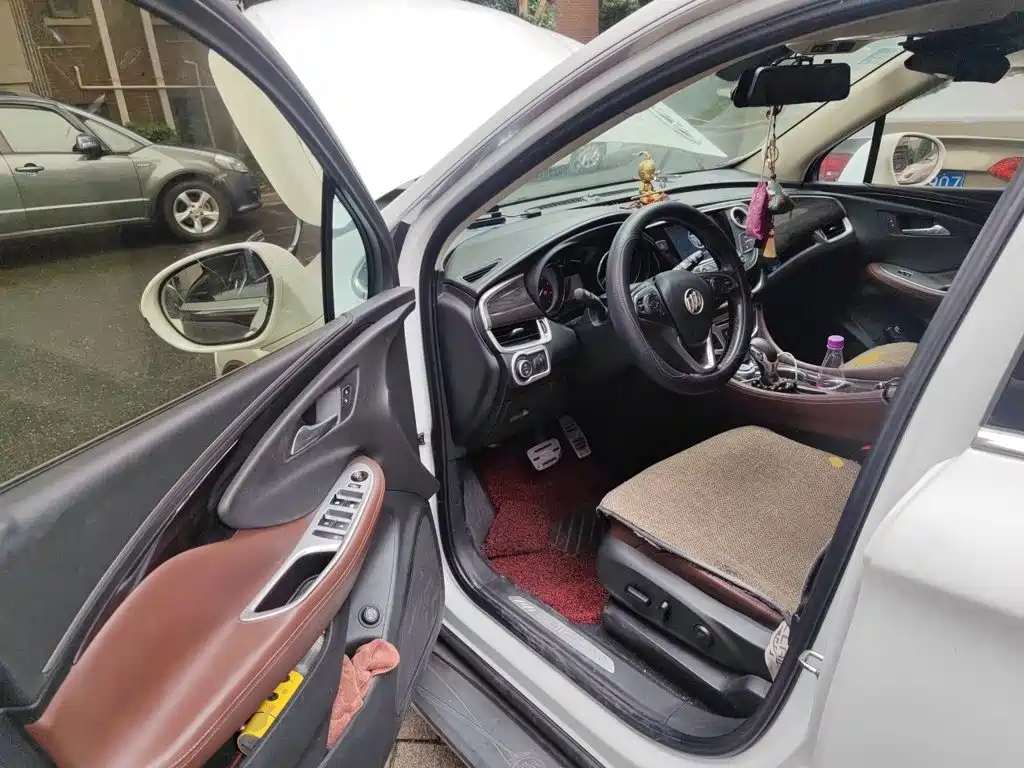 Buick Envision Plus — миниатюра 13