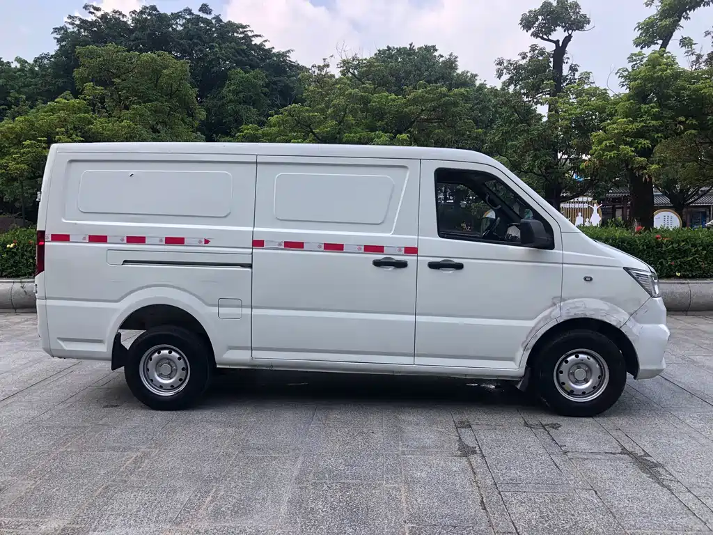 DONGFENG YUFENG EM26