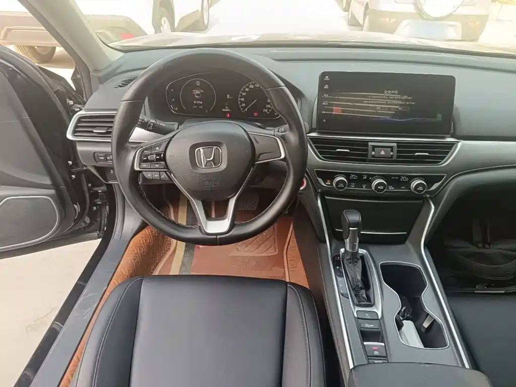 Honda Accord — миниатюра 11