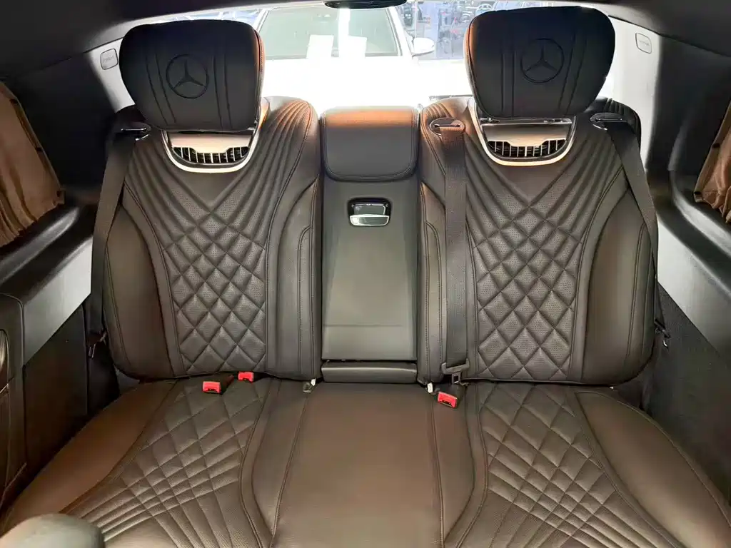 Mercedes-Benz V-Class — миниатюра 19