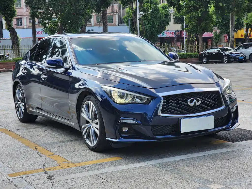 Infiniti Q50L — миниатюра 3