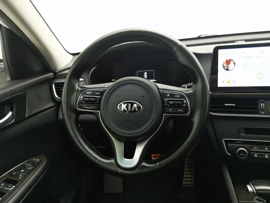 Kia K5 — миниатюра 11
