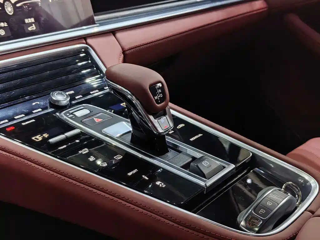 Porsche Panamera — миниатюра 18