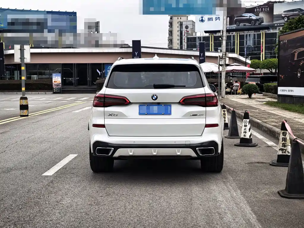 BMW X5 (Import) — миниатюра 5