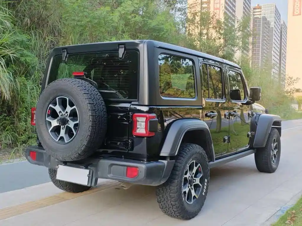 Jeep Wrangler — миниатюра 9