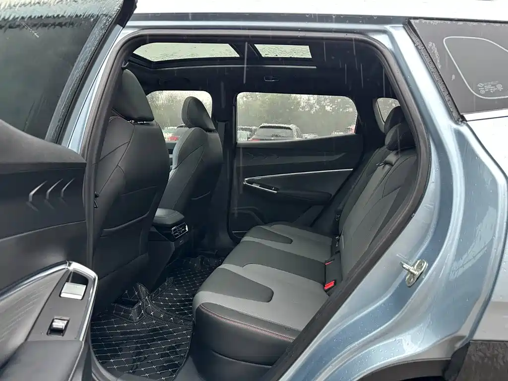Geely Boyue — миниатюра 10