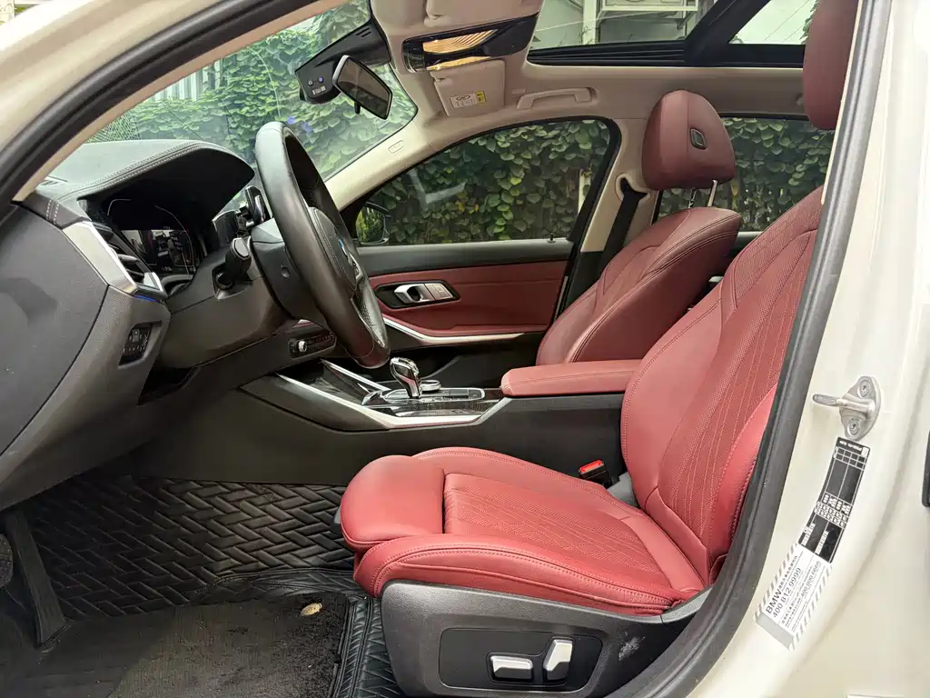 BMW 3 Series — миниатюра 10