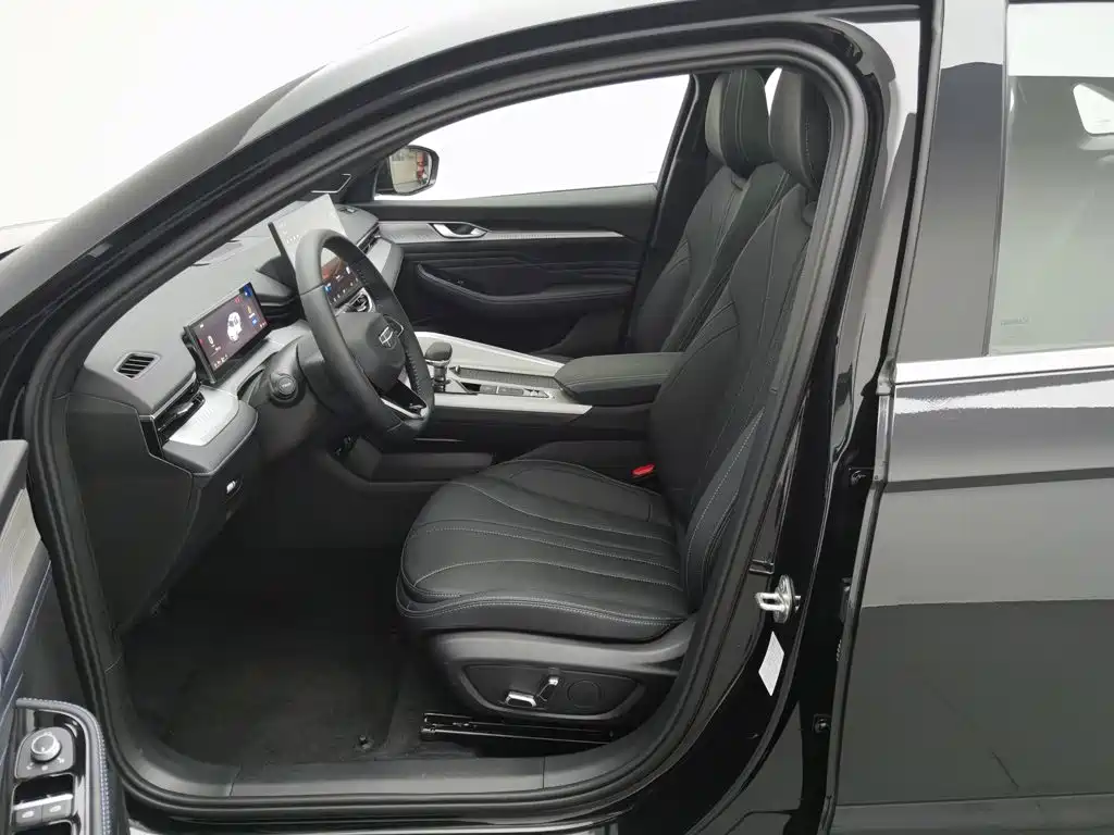 Geely Xingrui — миниатюра 10