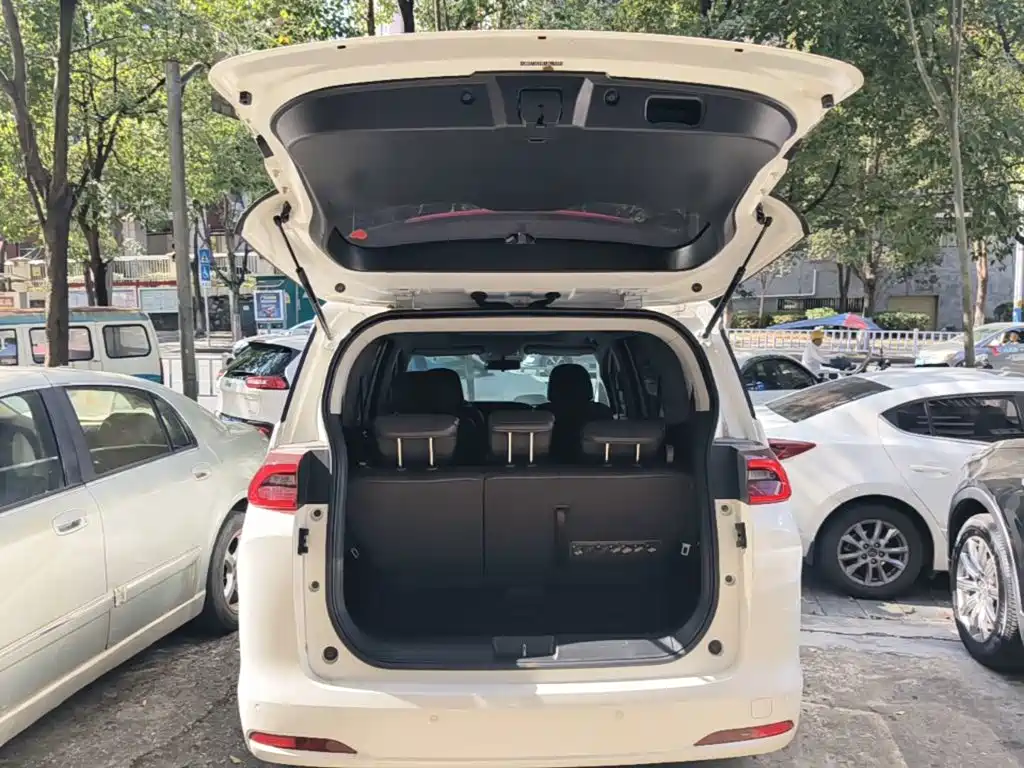 GAC Motor Trumpchi M6 — миниатюра 19