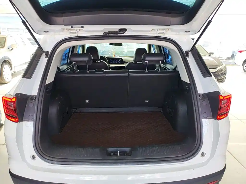 Changan CS35PLUS — миниатюра 19