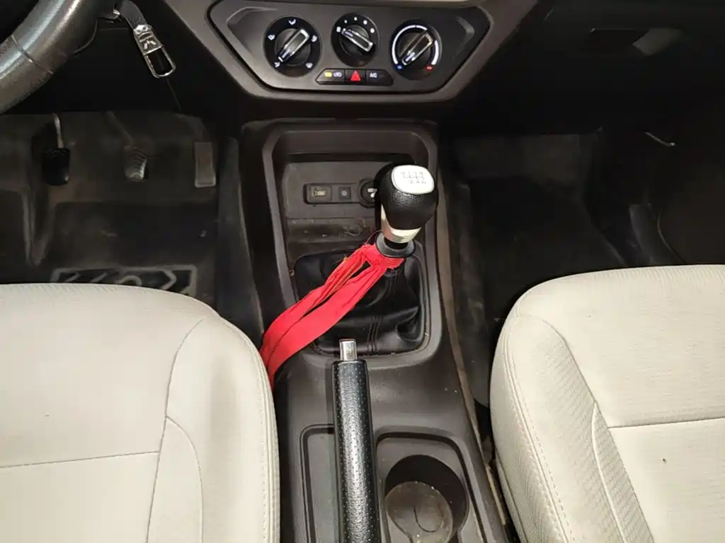 Wuling Hongguang — миниатюра 14