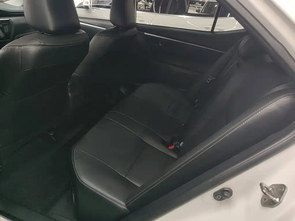 Toyota Corolla — миниатюра 17
