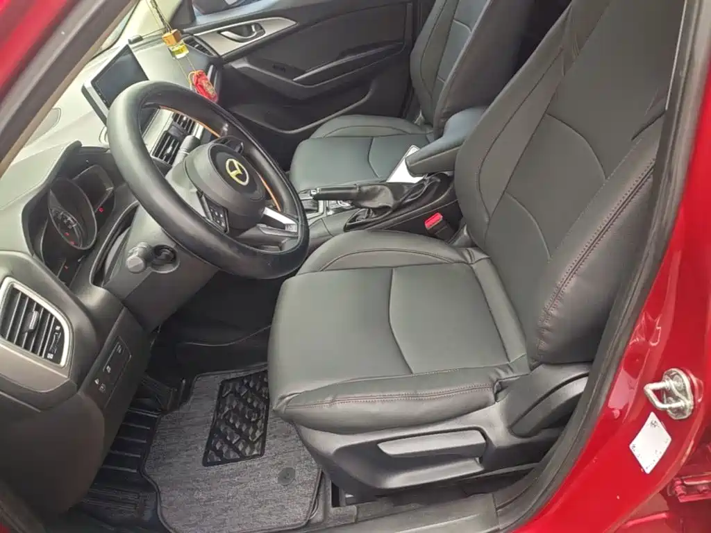 Mazda 3 Axela — миниатюра 15