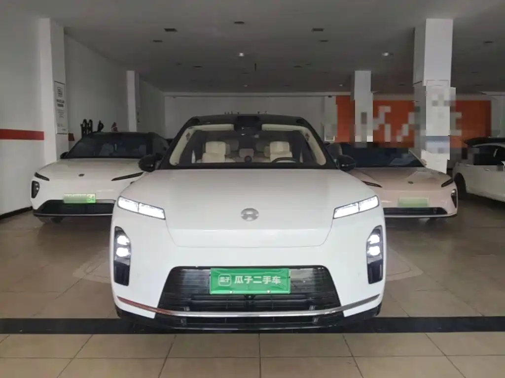 NIO ES8 — миниатюра 3