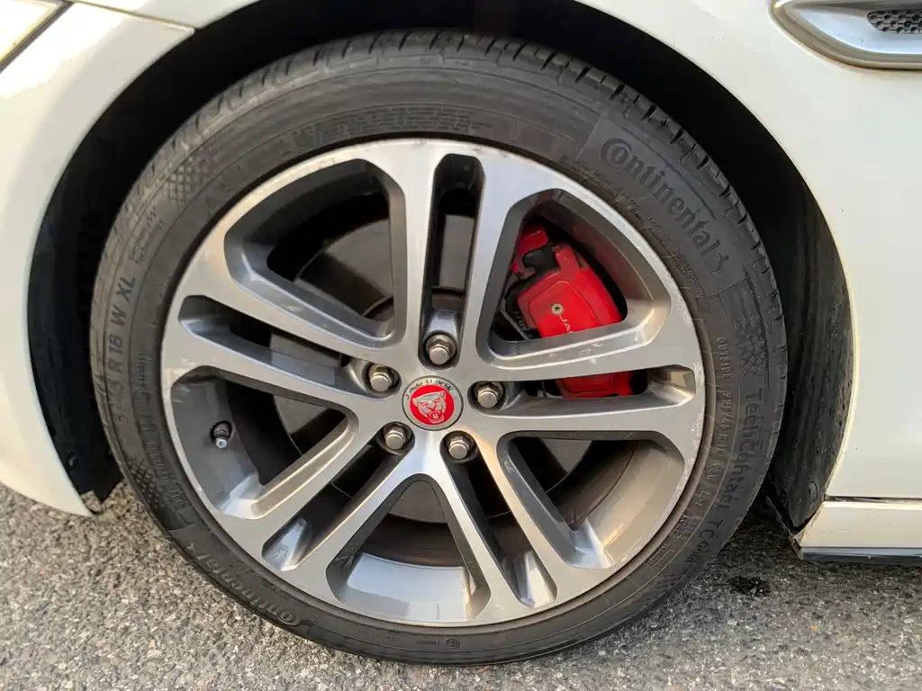 Jaguar XE 2017 3.0 SC 340PS S