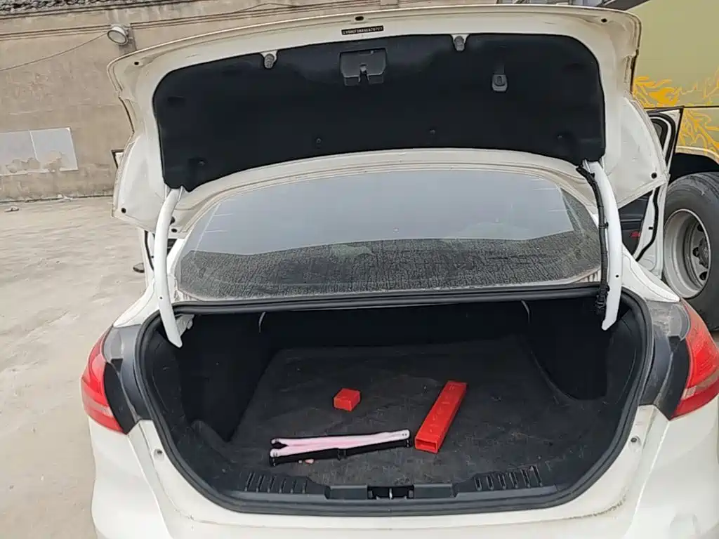Ford Focus — миниатюра 19