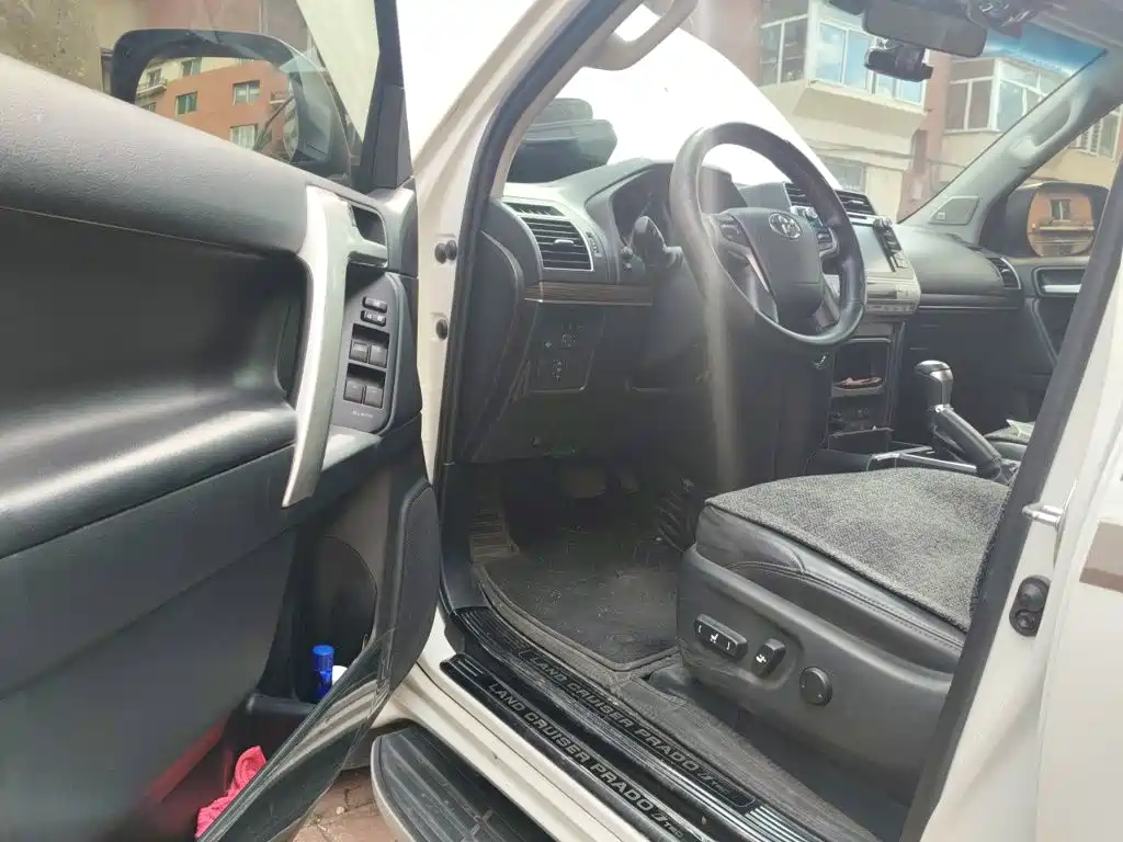 Toyota Prado — миниатюра 17