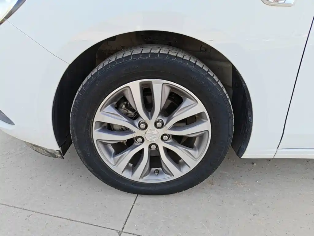 Buick Excelle — миниатюра 23