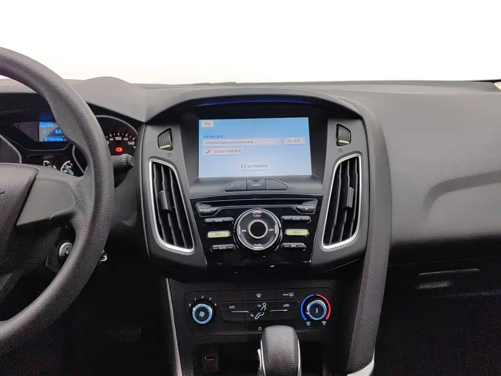 Ford Focus — миниатюра 12
