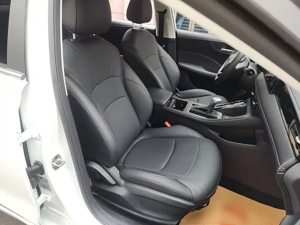Roewe i5 — миниатюра 25