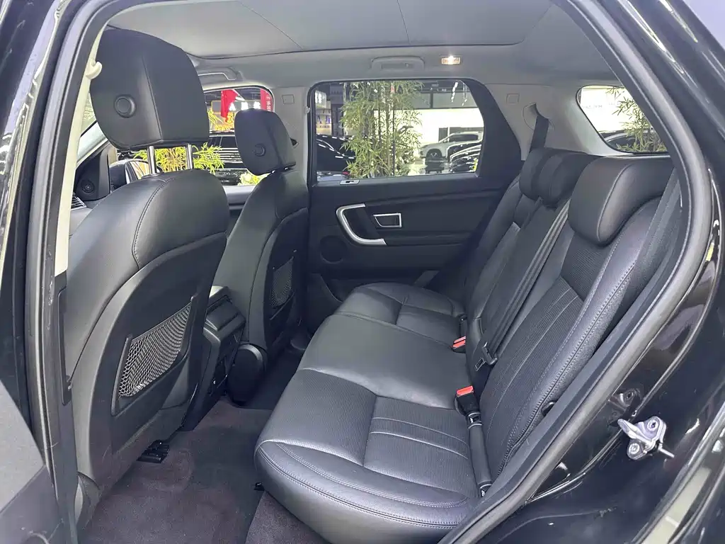 Land Rover Discovery Sport — миниатюра 5