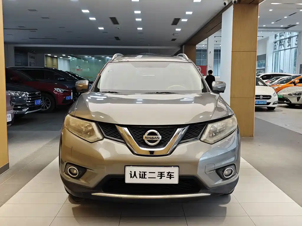 Nissan X-Trail 2014 2.5L CVT Premium 4WD